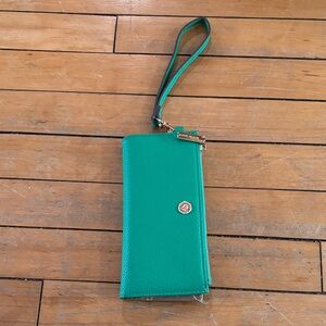 EUC Anne Klein Teal Green Pebbled Wristlet Clutch Wallet